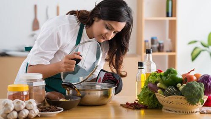 Bahaya! Makanan Ini Ternyata Jadi Racun Jika Dihangatkan