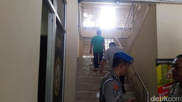 Siswa pelaku bully di Thamrin City memenuhi panggilan polisi.