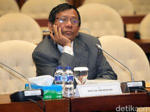 Di DPR, Mahfud MD Ditanya soal Keterlibatan Ketua KPK pada e-KTP