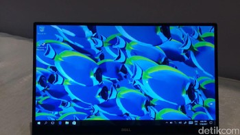 Kian lengkap  perangkat ini dilengkapi port USB Type C dengan satu konektor Thunderbolt 3.  (Foto: detikINET/Adi Fida Rahman)