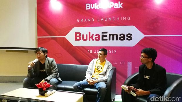 konferensi pers BukaEmas