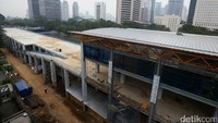 Seperti diketahui, Stasiun Sudirman Baru ini dibangun tak jauh dari Stasiun Sudirman lama yang berjarak sekitar 200 meter. Stasiun ini hanya diperuntukkan bagi penumpang yang naik dan turun kereta dengan tujuan Bandara Soekarno Hatta, bukan diperuntukkan untuk penumpang KRL. 