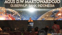 Penghargaan tersebut diberikan kepada para pelaku ekonomi dan tokoh bangsa yang dalam beberapa waktu terakhir telah memberikan kontribusi dan kinerja terbaiknya untuk mengawal dan memajukan perekonomian Indonesia, serta memberikan inspirasi bagi peningkatan kualitas dan tata kelola perekonomian bangsa.