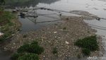 Foto: Horor Sampah Sungai Citarum