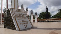 Angka 17 melambangkan hikmah Proklamasi Kemerdekaan Republik Indonesia, Tugu Api berarti api tak kunjung padam, semangat kemerdekaan dan membangun, Pilar yang berjumlah 17 berarti senjata untuk berperang dan Segi Lima Bentuk Tugu melambangkan Pancasila mengandung makna Ketuhanan Yang Maha Esa (Noval Dwhinuari Antony/ detikcom)