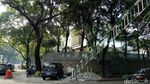 Foto: Situasi di Depan Rumah Besar Novanto di Kebayoran Baru