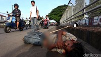 Menurut BPS, jika menggunakan skala 1 sampai 10, penduduk yang tergolong dalam kelas menengah merupakan masyarakat yang berada di level 6,7 dan 8 dengan rata-rata pengeluaran setiap bulannya mencapai Rp 5 juta. Hasan Alhabshy/detikcom.