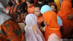 Keceriaan dan Isak Tangis Warnai Hari Pertama Sekolah TK