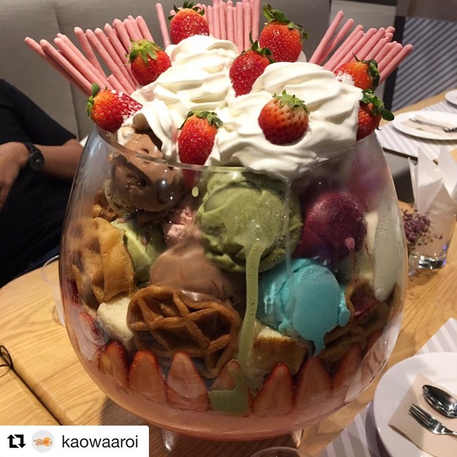 Makan Enak Rp 25 Ribu hingga Dessert Isi 22 Skop Es Krim