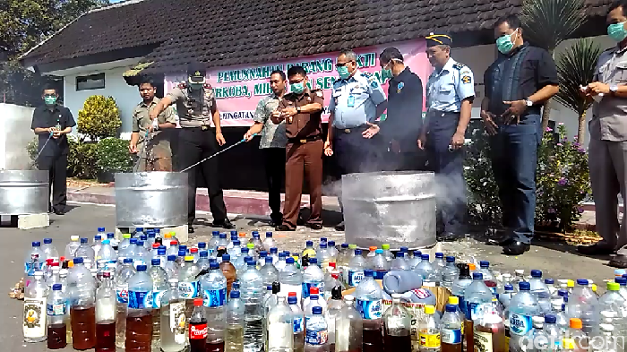 Kejari Blitar Musnahkan Barang Bukti Narkotika Senilai Rp 700 Juta