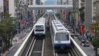 MRT Taiwan jadi andalan warga bepergian. REUTERS/Tyrone Siu.