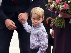 Dikirimi Banyak Kado Natal, Anak-anak Kate Middleton Tak akan Dapat Semuanya