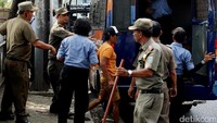 Para penyandang masalah kesejahteraan sosial (PMKS) terjaring razia.