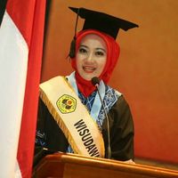 Gaya Hijab  Wisuda si Cinta Istri  Ridwan Kamil Saat Jadi 