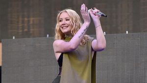 Iggy Azalea Jilat Ludah Sendiri, Kini Gabung OnlyFans