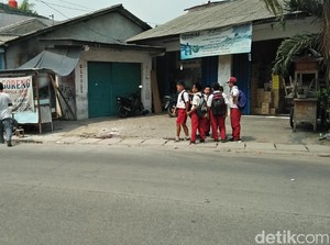 Tabung Gas Balon di Tangerang Meledak, Pedagang Luka di Kaki