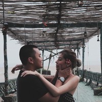 Setelah putus dengan Gaga, Awkarin pacaran dengan Oka Mahendra Putra Foto: Instagram/Awkarin