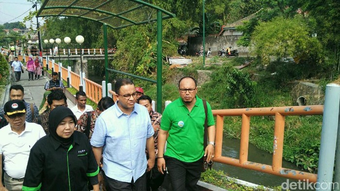 Dua Kali ke Yogya, Anies Belajar Penataan Bantaran Sungai