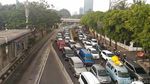 Tumpukan Proyek yang Bikin Mampang-Kuningan Tambah Macet