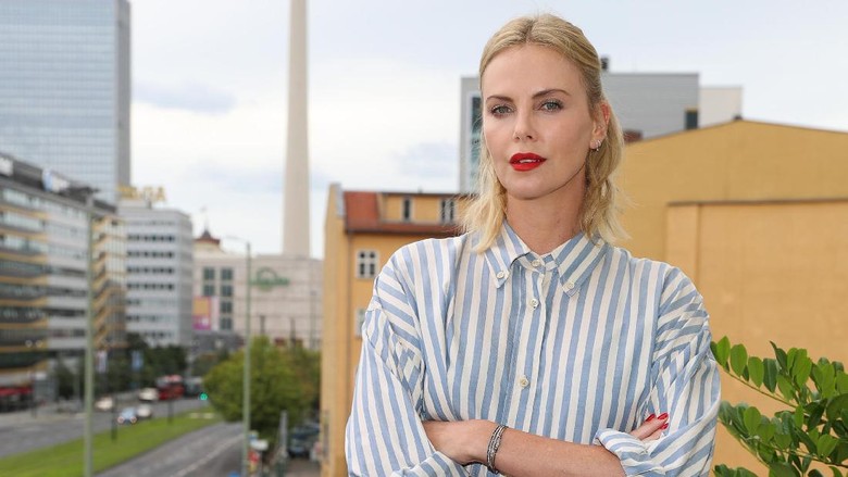 Pengalaman Pribadi Menginspirasi Charlize Theron Perankan Ibu Depresi/ Foto: Brian Dowling/Getty Images Pengalaman Pribadi Menginspirasi Charlize Theron Perankan Ibu Depresi/ Foto: Brian Dowling/Getty Images