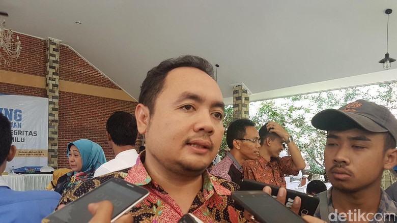 Bawaslu Sudah Bahas Pose Satu Jari Luhut-Sri Mulyani dengan Gakkumdu Bawaslu Sudah Bahas Pose Satu Jari Luhut-Sri Mulyani dengan Gakkumdu