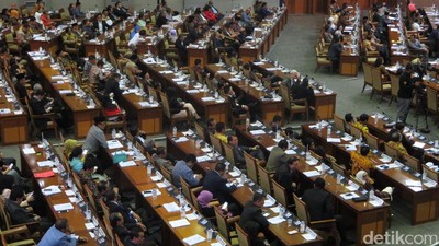 Biasanya Kosong, Begini Penuhnya Kursi Anggota DPR di Paripurna