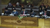 Semua pimpinan DPR hadir dalam rapat yaitu Setya Novanto, Fadli Zon, Fahri Hamzah, Agus Hermanto, dan Taufik Kurniawan. (Foto: Andhika Prasetia/detikcom)