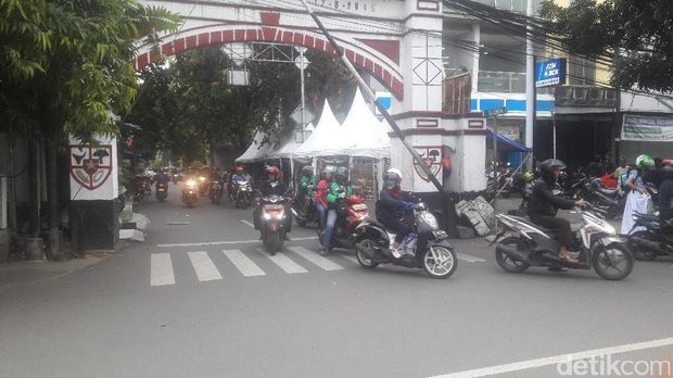 Pengalihan Arus Simpang Matraman Masih Dilakukan hingga Sore Ini