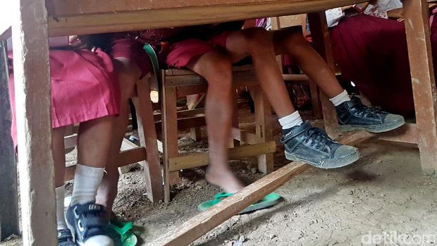 Semangat Siswa SD Sorongan, Sekolah 'Laskar Pelangi' di Pandeglang