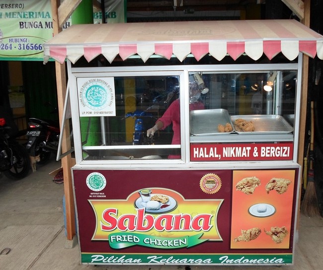 Mulai Dari Rp 7.000 Bisa Makan Fried Chicken Renyah di 5 Gerai Lokal Ini
