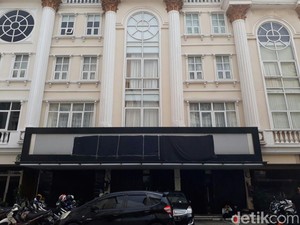 Dibubarkan Pemerintah, Papan Nama di Kantor DPP HTI Ditutup