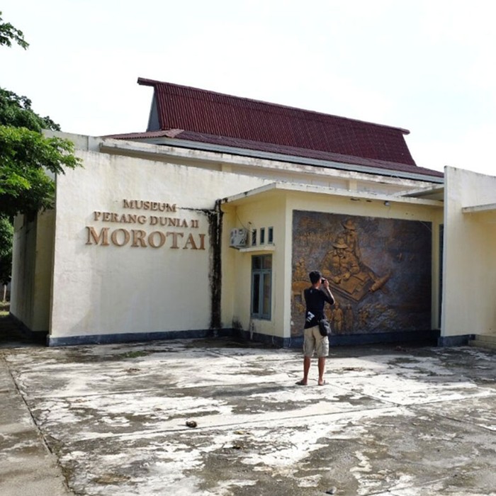 Berburu Harta Karun Peninggalan Perang Dunia II di Morotai