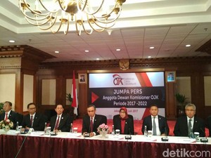 Wakil Ketua OJK Ucapkan Sumpah Jabatan Hari Ini