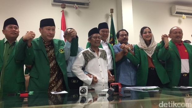 https://news.detik.com/berita/d-3533576/ma-kabulkan-gugatan-ppp-kubu-romi?_ga=2.233616408.745123019.1500372144-1434591099.1500372144