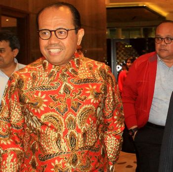 Peradi Dukung Penuh Penertiban Perppu Ormas Dewan Pimpinan Nasional Perhimpunan Advokat Indonesia (DPN Peradi) mendukung penuh langkah Presiden lewat penertiban Perppu Ormas.