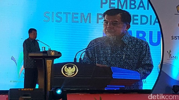 JK Persilakan HTI Tempuh Jalur Hukum