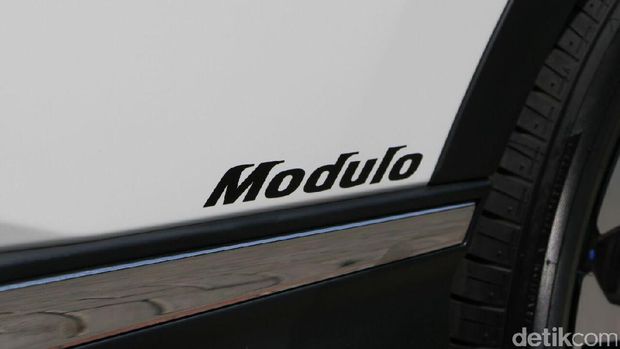 Paket aksesoris Modulo untuk CR-V