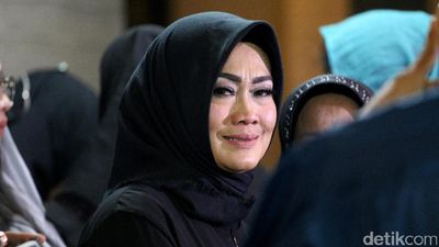 8 Tahun Terbengkalai, Ibunda Julia Perez Terharu Raffi Ahmad Gercep Bantu
