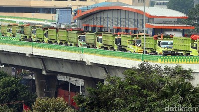 Foto: Giliran Jalur TransJ Koridor 13 Diuji Beban