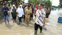 Kondisi banjir sendiri belum surut. Pool/dok. Kemensos.