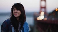 Sheryl sempat meminta gitaris blues ternama John Mayer untuk membubuhkan kalimat singkat pada gitar barunya melalui twitter. Dok. Instagram/sherylsheinafia