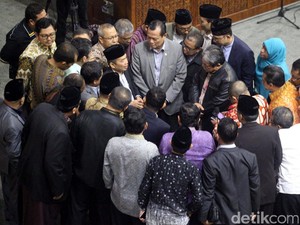 Mengapa Ambang Batas Calon Presiden 2019 Bermasalah?