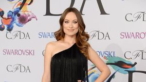 Foto: Cantiknya Olivia Wilde Tampil Mempesona Dibalut Gaun Malam