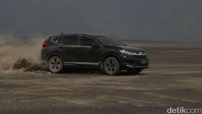 Setangguh Apa Performa Honda CR-V Turbo di Gunung Bromo?