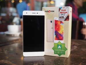 Dipepet Smartphone, Penjualan Feature Phone Anjlok