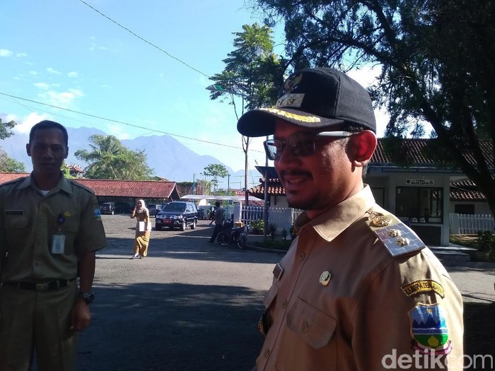 wakil bupati garut helmi budiman