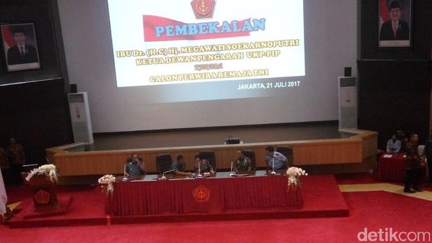 Megawati Beri Pembekalan 437 Calon Perwira TNI