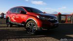 Aksi Honda CR-V Turbo Bermain di Pasir Bromo