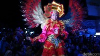 Foto: Warga Boyolali juga piawai dalam soal kreativitas. Buktinya bisa traveler lihat Boyolali Night Carnival (BNC). Karnaval ini menampilkan seni tradisi sekaligus membranding Boyolali sebagai Kota Kesenian. (Ragil Ajiyanto/detikTravel)