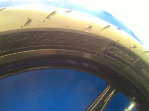 Ban Motor Harian Rasa MotoGP dari Michelin